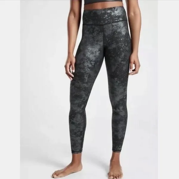 Athleta Elation Misty Lace Black Shimmer Tight Leggings - Image 4