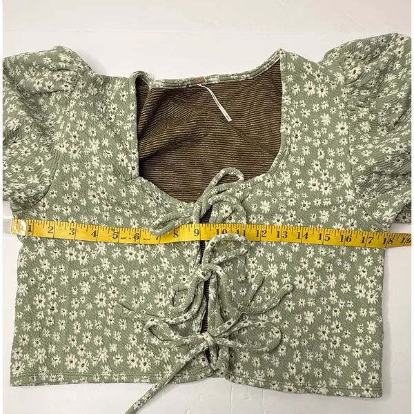 Free People Sweet Sun Crop Top Sz M Green Floral Girlcore Boho Cottagecore Chic - Image 5
