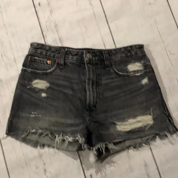 Abercrombie and Fitch gray distressed denim shorts - Image 2