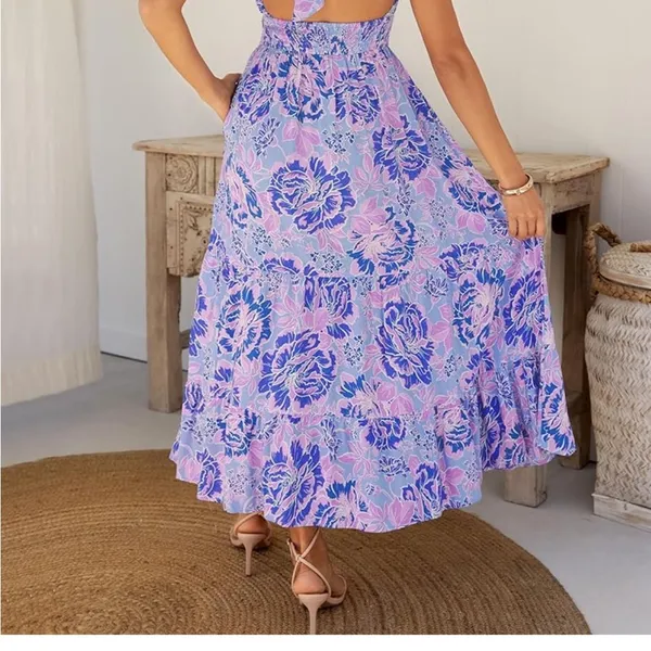 Zesica Floral Halter-Neck Maxi Dress in Blue and Purple | Size Medium - Image 3