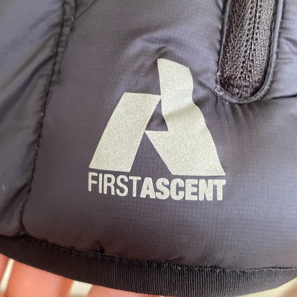 Eddie Bauer First Ascent Whittaker Mountain EB800 Down Puffer Vest Women Medium - Image 2