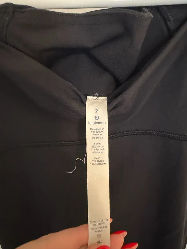 Lululemon Leggings 25" - Image 3