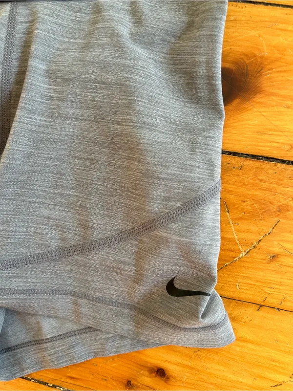 ☀️3/$25 Nike Training Pro 365 gray small shorts - Image 2