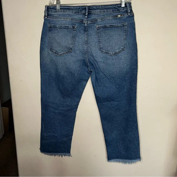 KanCan High Rise Straight Distressed Raw Hem Crop Denim‎ Jeans - Image 6