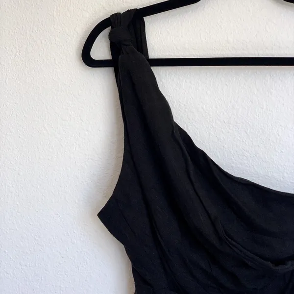 Here Comes the Sun One Shoulder Linen Blend Mini Dress in Black - Image 3
