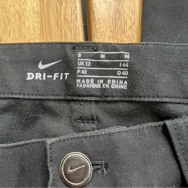Nike Dri-FIT Black Pants Women’s Size 8 Medium Tapered Golf/Work Casual - Image 2