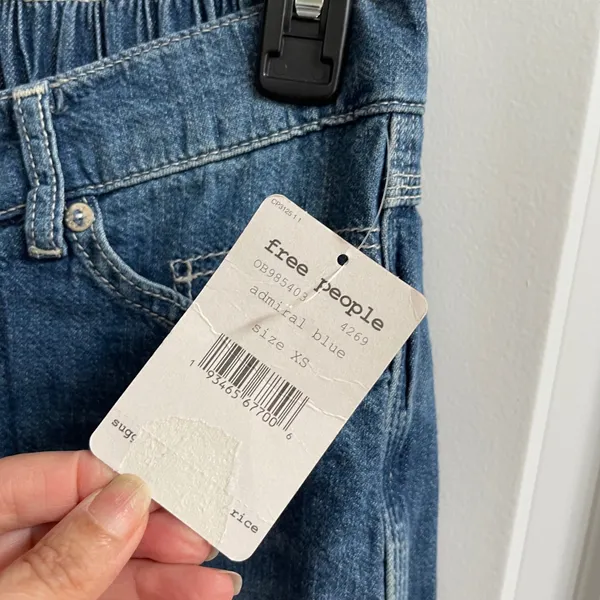 Free People Chloe Baby Barrel Jeans Women XS‎ Blue Boho Elastic Back Distressed - Image 7