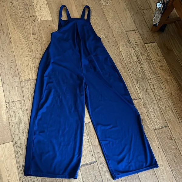 Halara M -  - jumpsuit navy NWT - Image 5