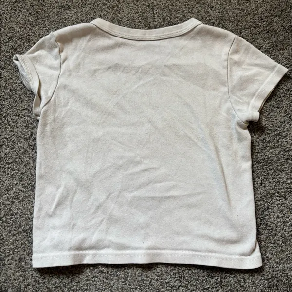 Brandy Melville Baby Tee - Image 5