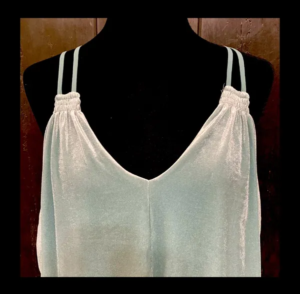 Xhilaration teal velvet Crop top- size Large **refer to measurements - Image 4