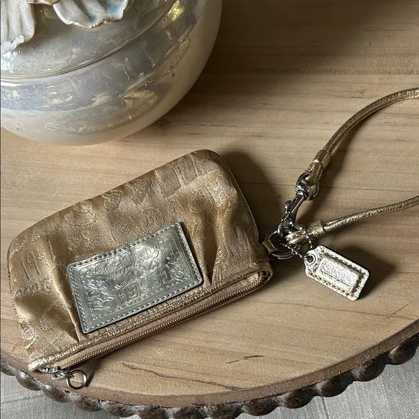 Coach Poppy 44070 Gold/Silver Duotoned Canvas Wristlet Bag - Image 6