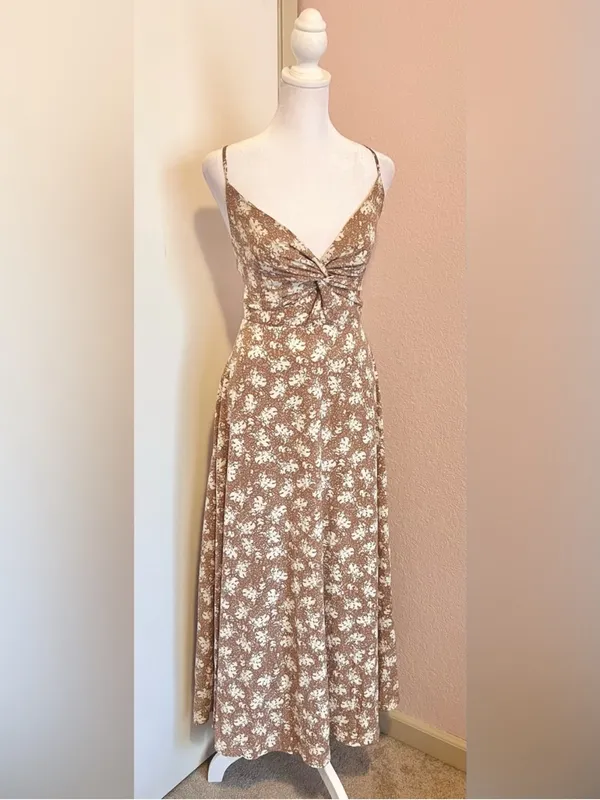 Lulus Picturesque Moments Brown Floral Print Strappy Maxi Dress xs - Image 5