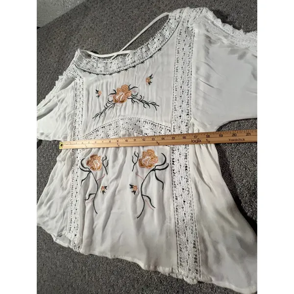 POL Embroidered Floral Lace Blouse Women‎ S White WFT45 Boho Crochet Pintuck Top - Image 7