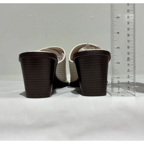 NEW JustFab Woven Heeled Mules SIze 7 - Image 5