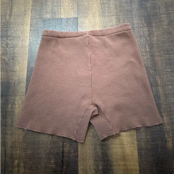 SKIMS Waffle Knit Henley Top & Shorts Lounge Set Size Large - Image 8