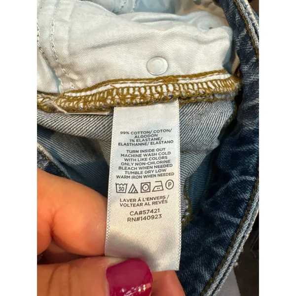 Loft Curvy High Waist Straight Crop jeans - Image 3