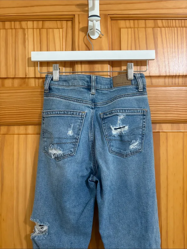 American Eagle Stretch Distressed Mom Jeans Size 000 - Image 6