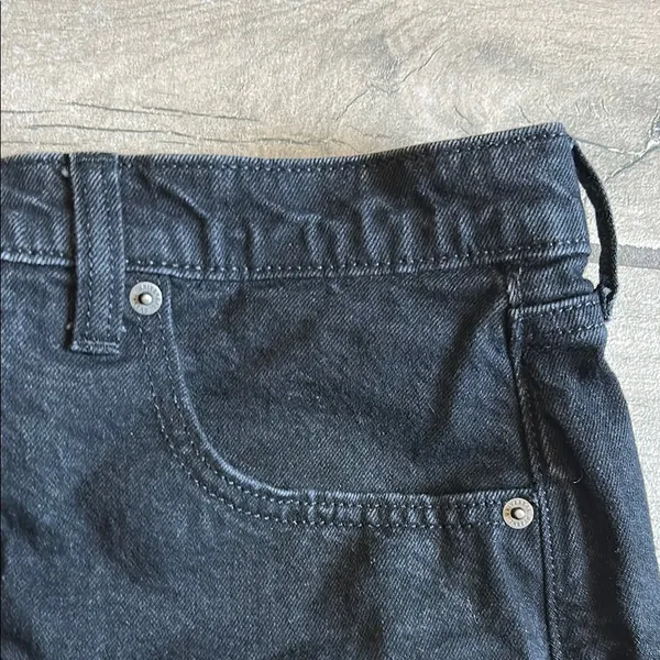 Universal Thread Black Jean Shorts Classic Cut-Off Style - Image 4