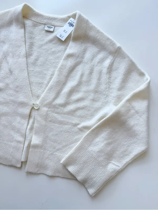 NWT Abercrombie & Fitch Cream Cardigan Size Large - Image 3
