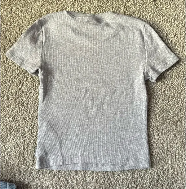 TNA Ribbed Waist Aritzia T-Shirt - Image 2
