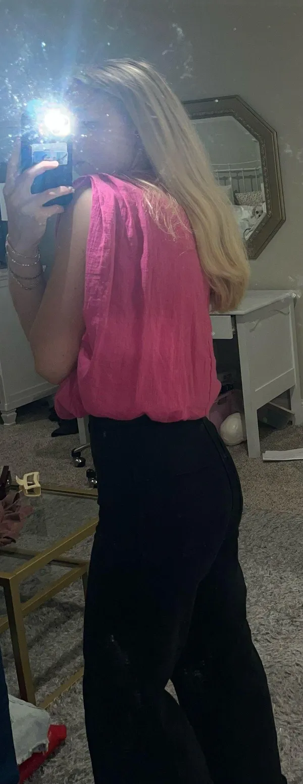 HYFVE pink top - Image 2
