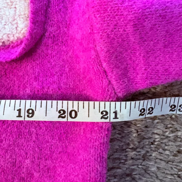 BiBi Vibrant Pink Knit Sweater With Flowers M - Image 9