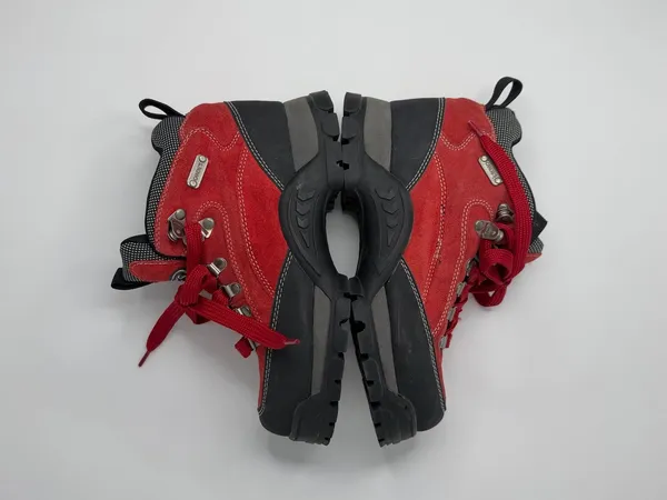 Candie’s Vintage Women’s Size 8.5 Red Leather Hiking Boots Chunky Lug Sole Y2K - Image 8