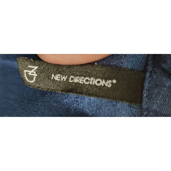 New Directions Women's Blue Embroidered Sleeveless Top Blouse Size‎ L - Image 5