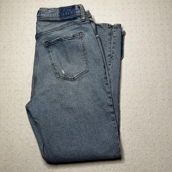 Abercrombie & Fitch 90s Straight Ultra High Rise Jeans Women’s Light Wash - Image 2