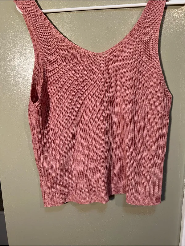 Women’s Size Large Sleeveless Sweater Reversible Scoop Neck V-Neck Knit Pink - Image 6