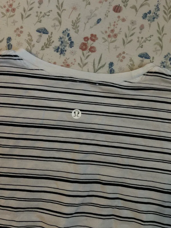 Lululemon top  - Image 2
