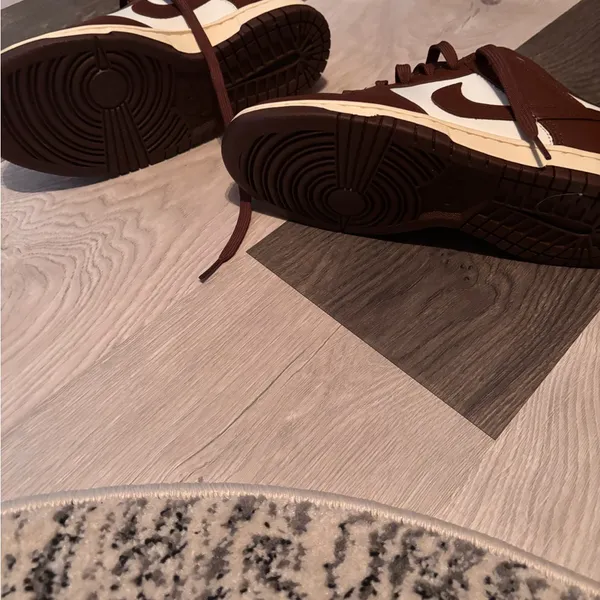 Nike Chocolate Brown and Cream Sneakers - Image 6