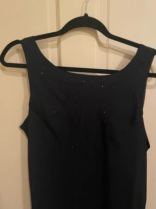 Navy Gown Blue Size 18 - Image 2