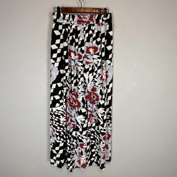 Free People Movement Abs Tracker Floral Print Split Leg Pants Size XS Black Red‎ - Image 5
