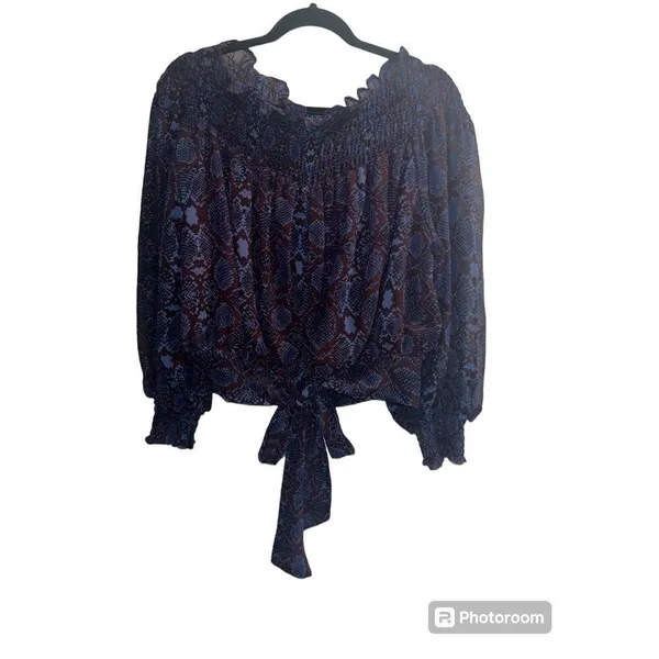 ✨Vici Elena Sheer Mock Neck Sz Medium Blouse✨ - Image 5