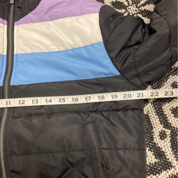 Popsugar puffer coat black block stripe Medium NWT - Image 8