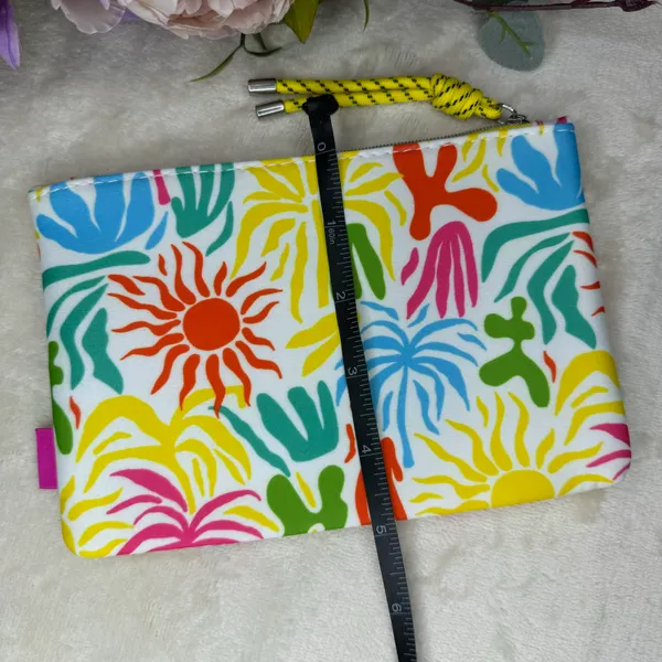 Ipsy NEW  Summer Themed Cosmetic Bag - Image 9