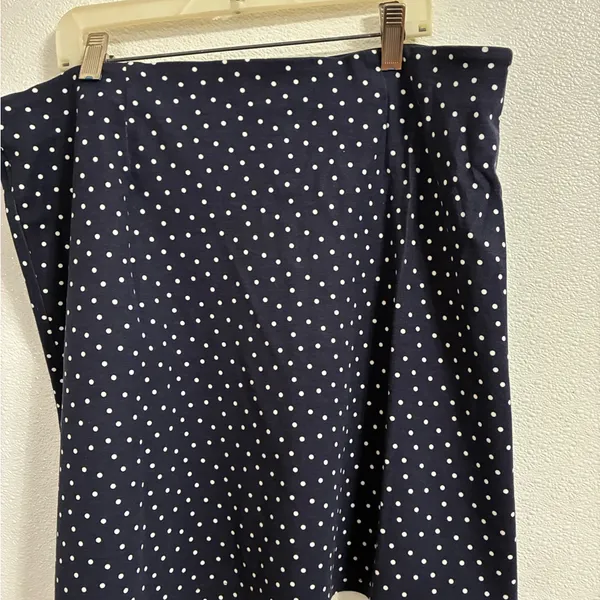 LOFT Navy Polka Dot Skirt with Ruffle Detail L NWT - Image 2