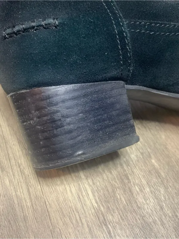 UGG Black Suede Ankle Boots Bandera Ladies Size 8.5 Western - Image 7