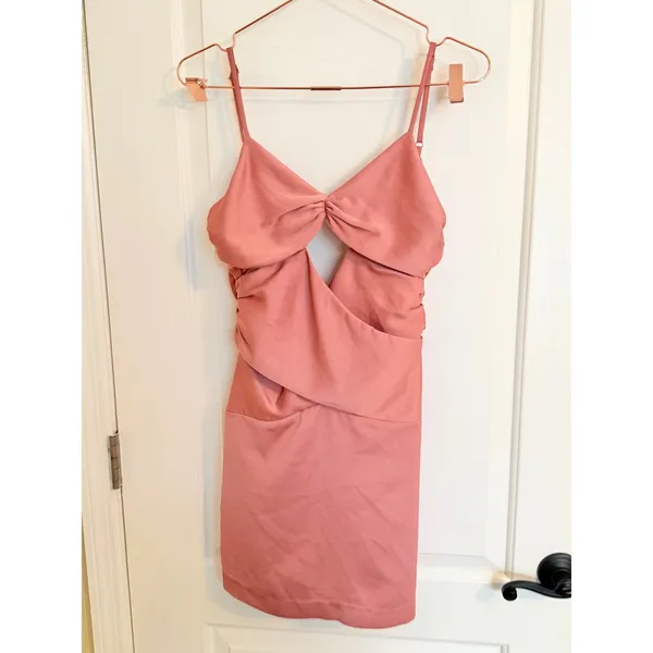 NBD‎ Twist Front Cutout Mini Dress Womens XS Rose Pink Bodycon Cocktail - Image 2