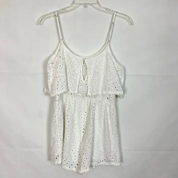 LA Hearts Eyelet Sleeveless Ruffle White Romper - Image 7
