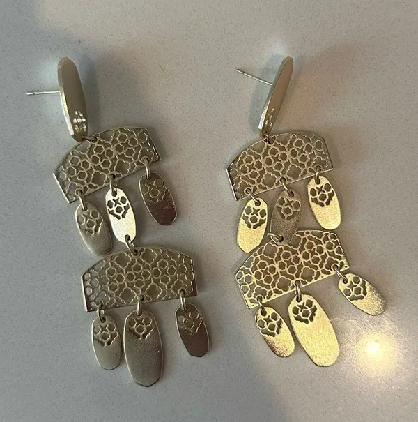 Kendra Scott Emmet Statement Filigree Drop Earrings in Gold - Image 3