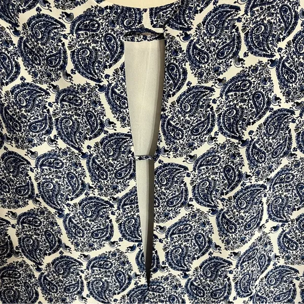 Women's Lulus Taj Mahal Tour Lined Shift‎ Dress in Blue & White Size Medium - Image 11