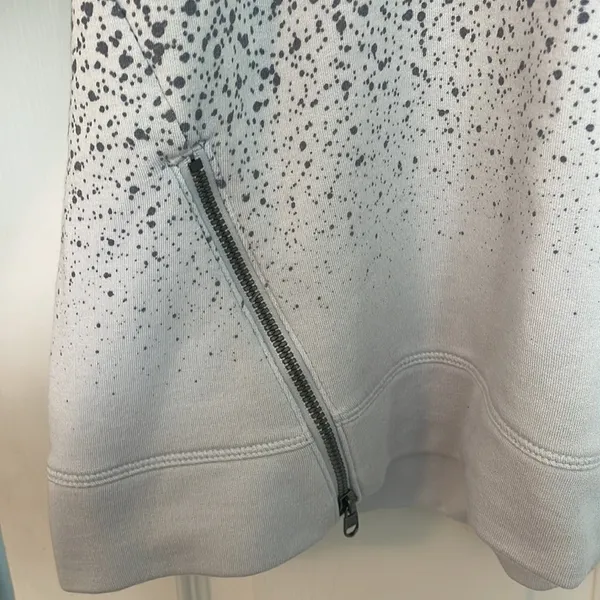 Calia by Carrie Underwood Sweatshirt - Image 3