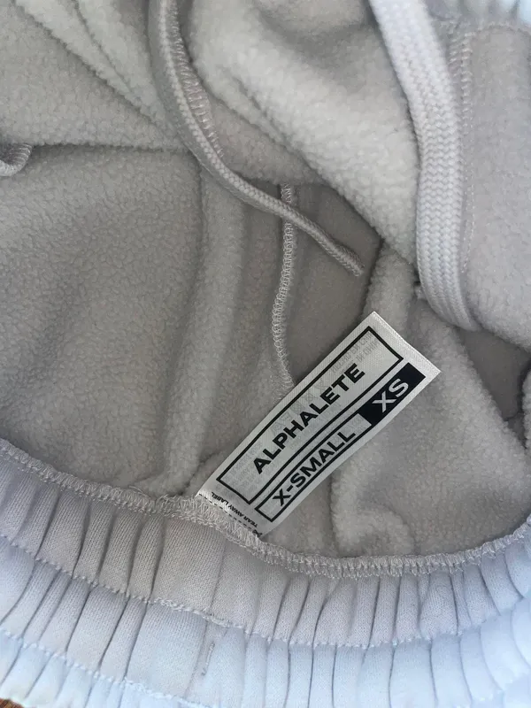 Alphalete Sweatshorts - Image 5