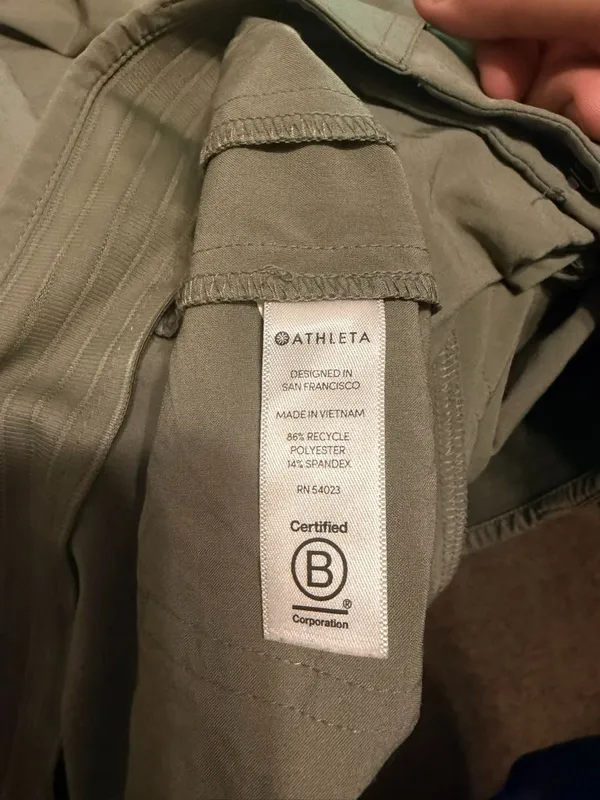 Athleta Tribeca Utility Crop Casual Pants in Laurel Olive Green Size 2 - Image 4