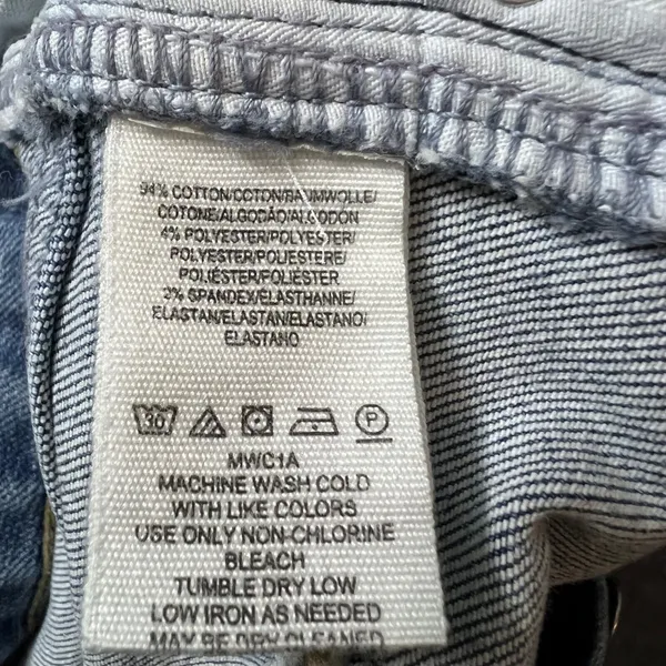 We The Free 27 Distressed Denim Jeans Frayed Hem Button Fly‎ Light Wash - Image 8