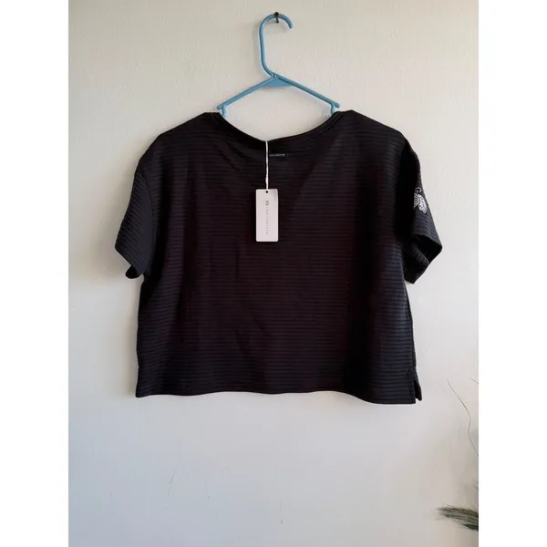 TravisMathew Charter Cruise Black Ribbed Short Sleeve Crop Top 1LE014 Womens M - Image 2