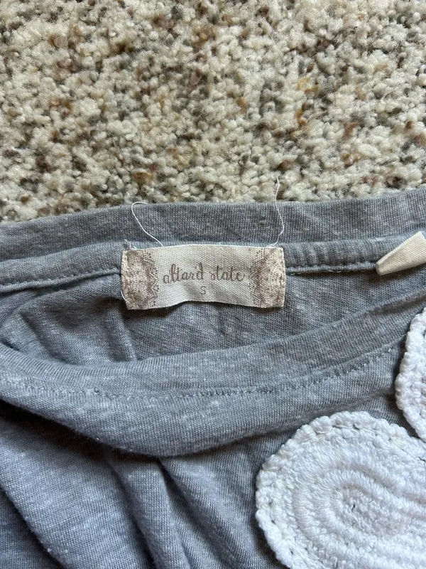 Altar'd State Gray crop top with flowers  - Image 3