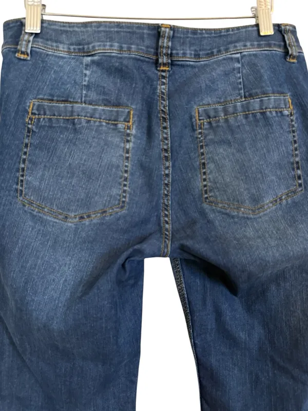 CAbi Jeans Women’s 6 Blue Denim Flare Bootcut Front Patch Pockets Stretch - Image 5